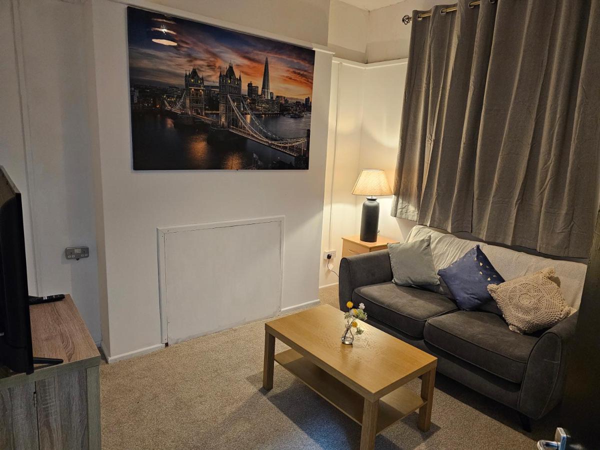Skyline Queen'S Suites 203 Swansea Kültér fotó