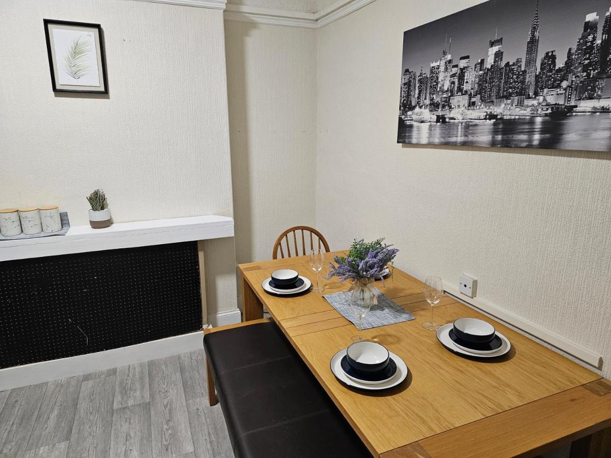 Skyline Queen'S Suites 203 Swansea Kültér fotó